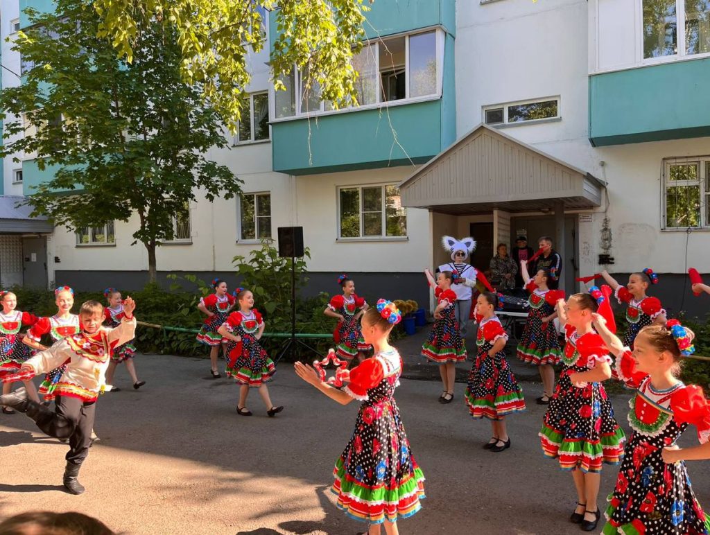 «Мы – крепкая семья!»: Детский праздник от ТОС «Магистральный»