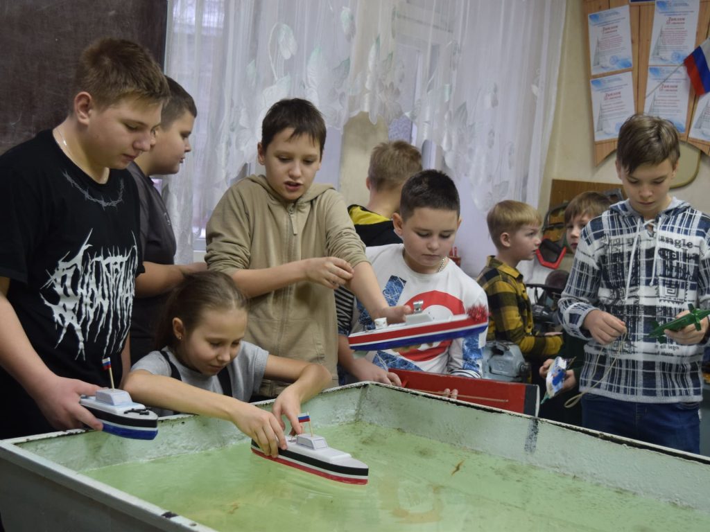 «Верфь» и «Вираж» получили новое оборудование для выездных мероприятий